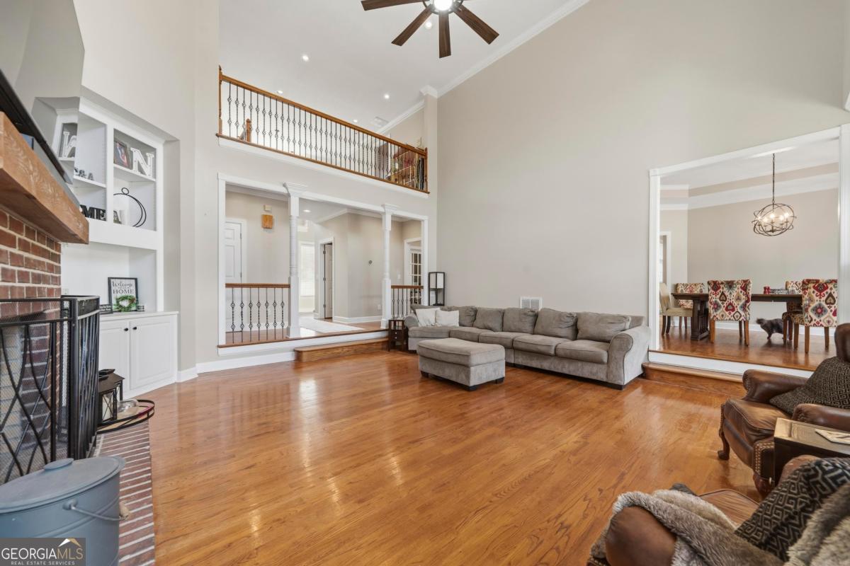 1361 West Broad Street Property Photo 20
