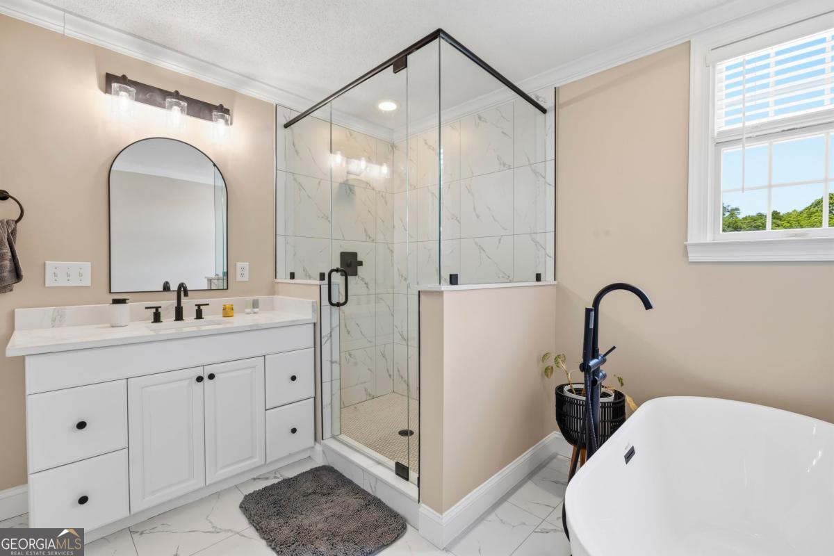 1361 West Broad Street Property Photo 42