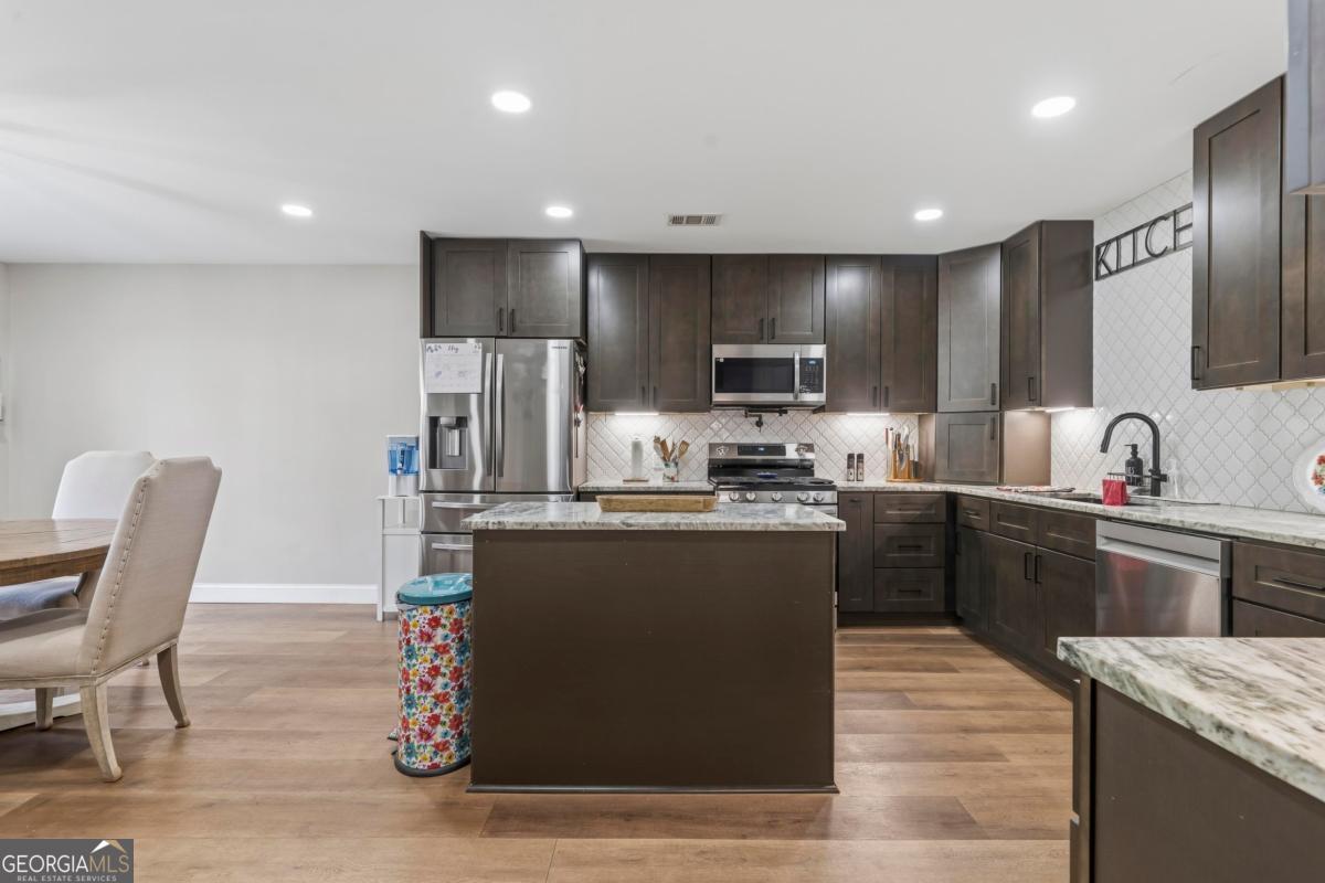 1361 West Broad Street Property Photo 55
