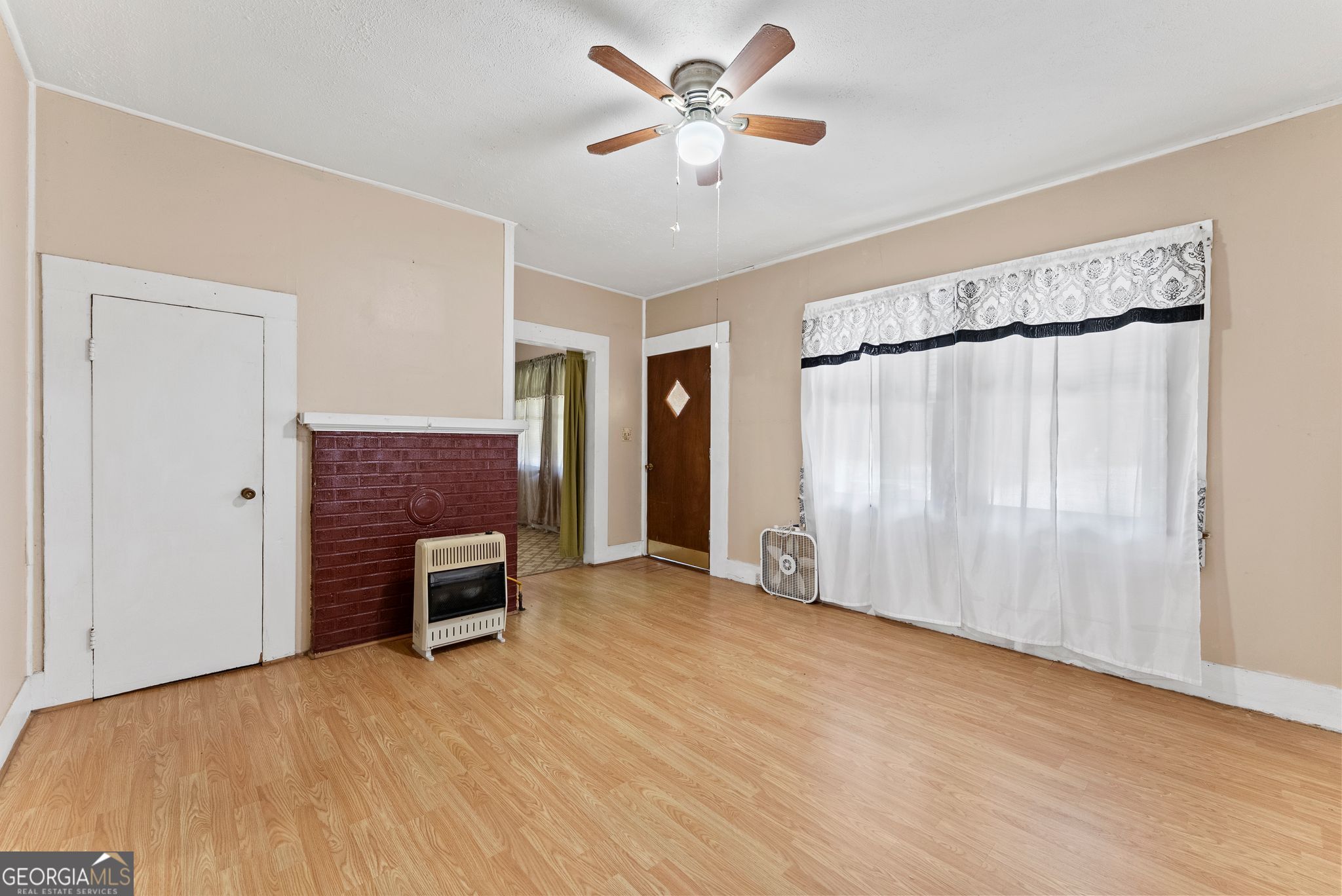76 Park Street Property Photo 8