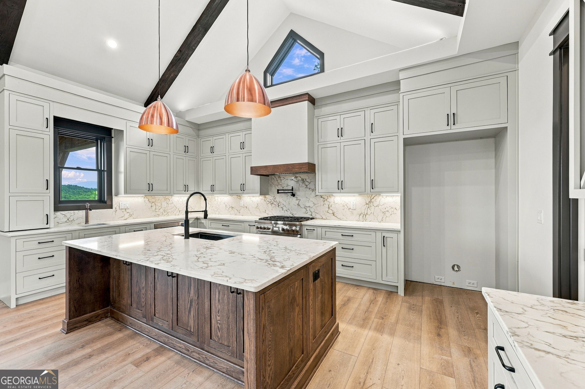 108 Ivy Ridge Property Photo 38