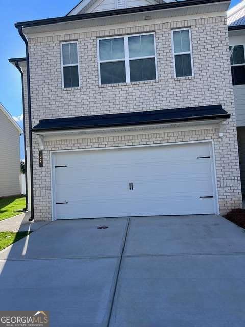 37 Founders Drive Property Photo 1
