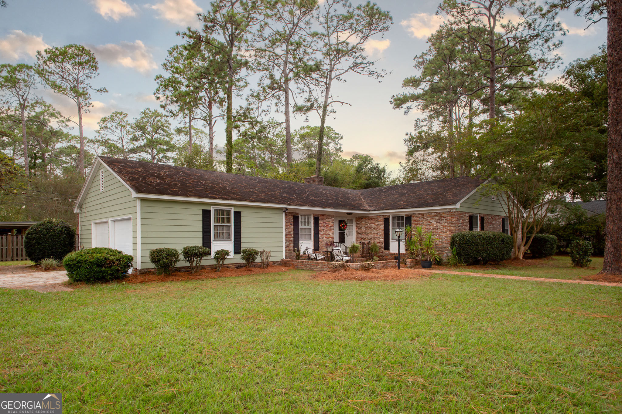 1601 Oconee Road Property Photo 1