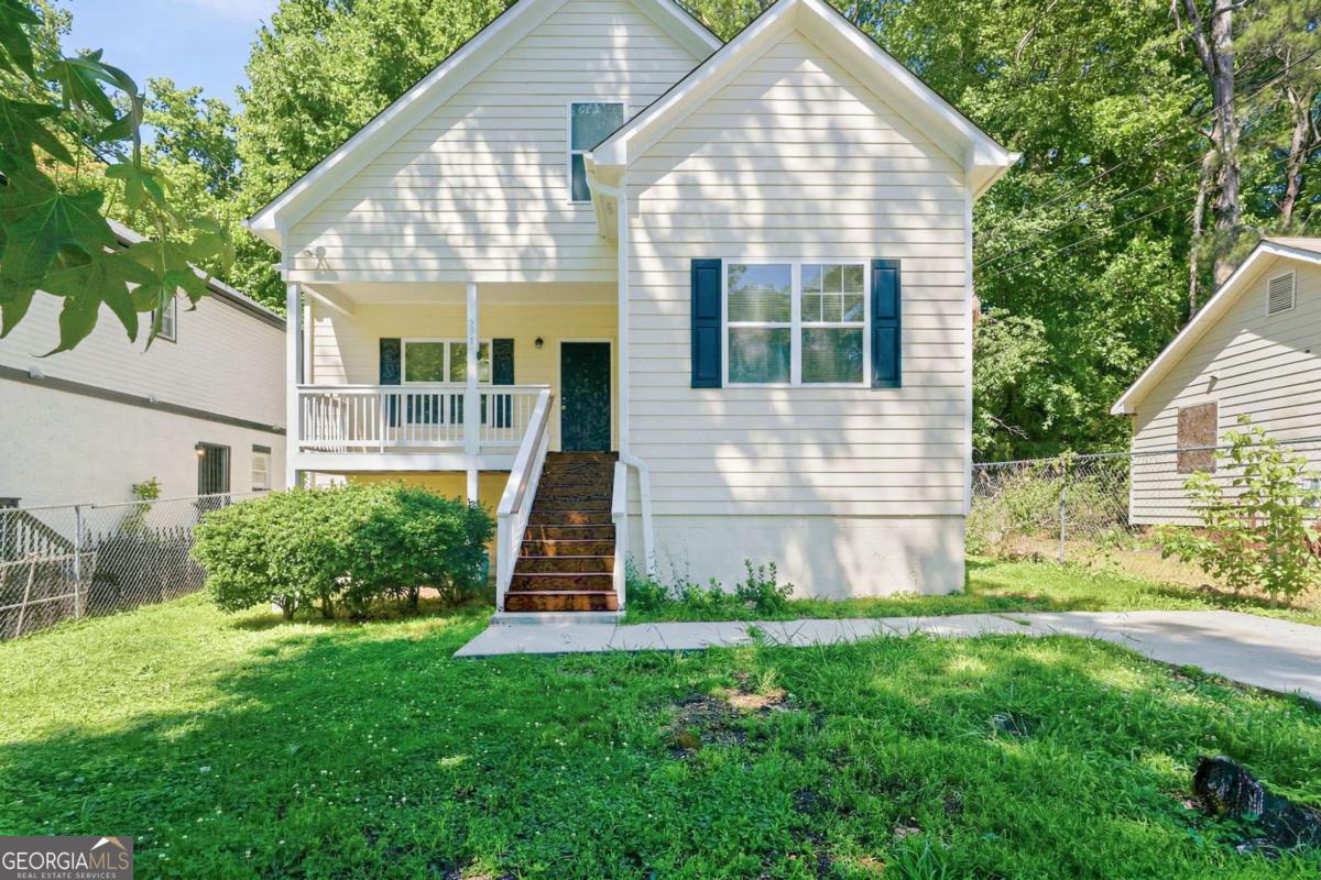 379 Yonkers Avenue NW Property Photo 1