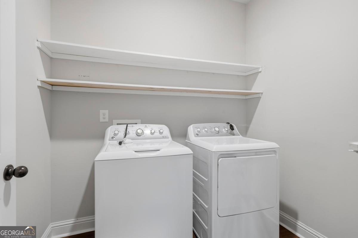 166 Alexander Lakes Drive Property Photo 32