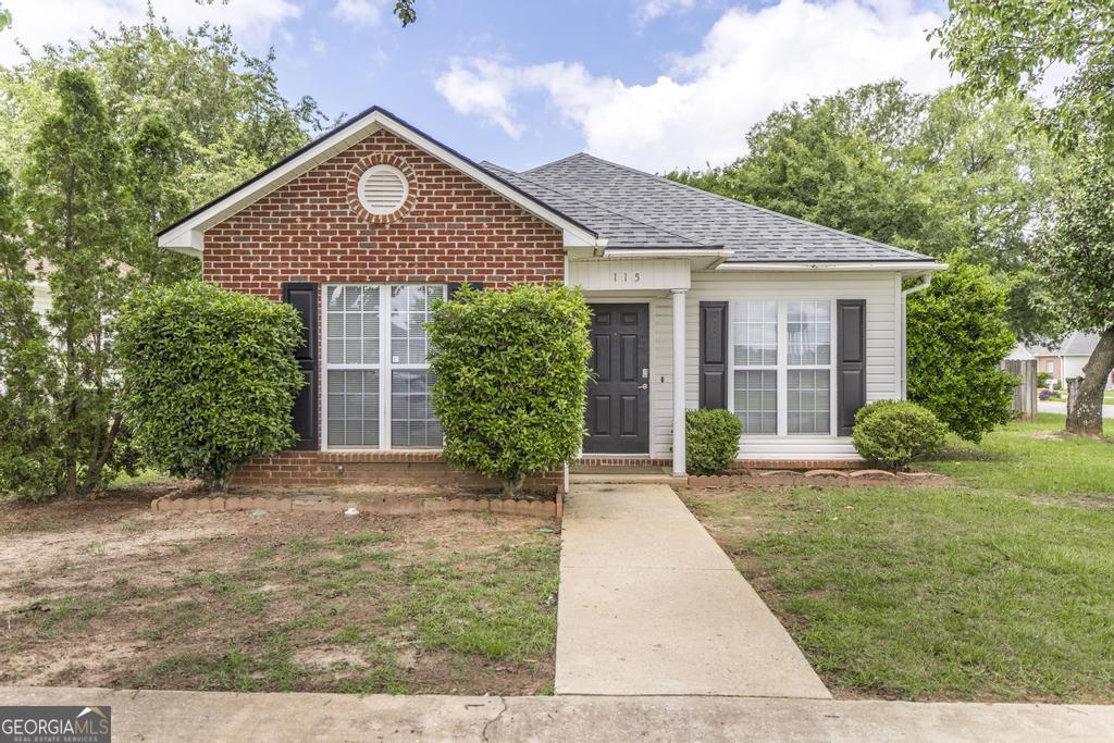 115 Lauren Way