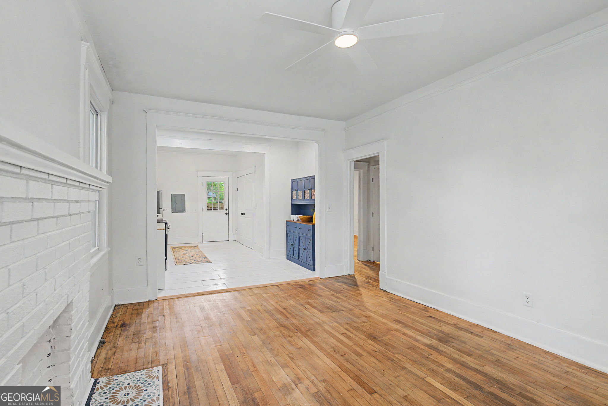 812 E 33rd Street Property Photo 8
