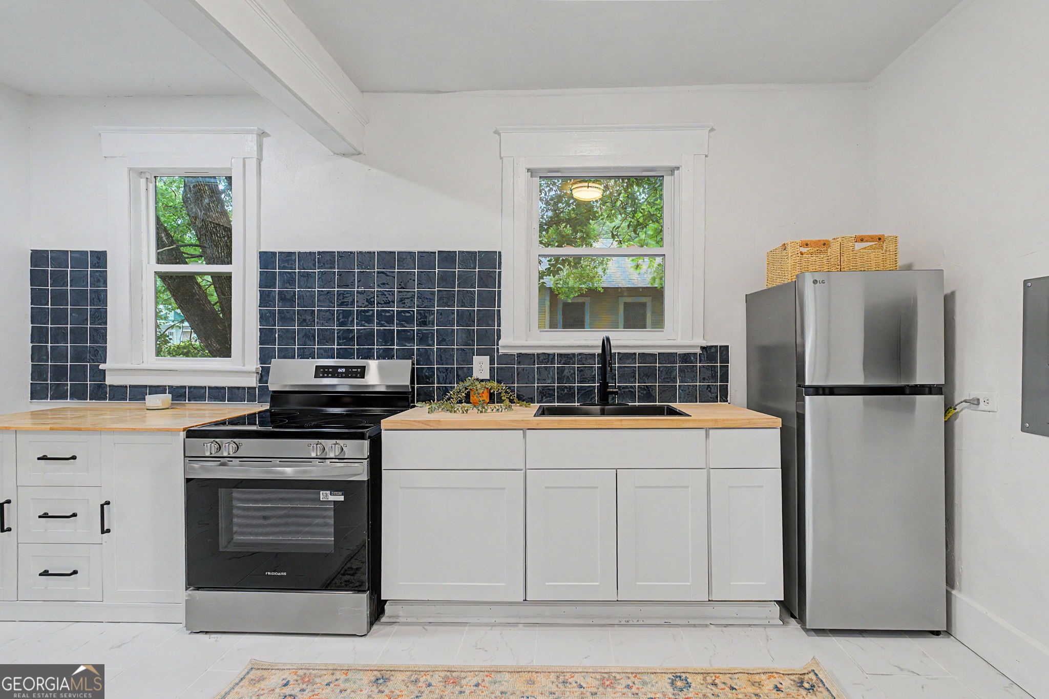 812 E 33rd Street Property Photo 10