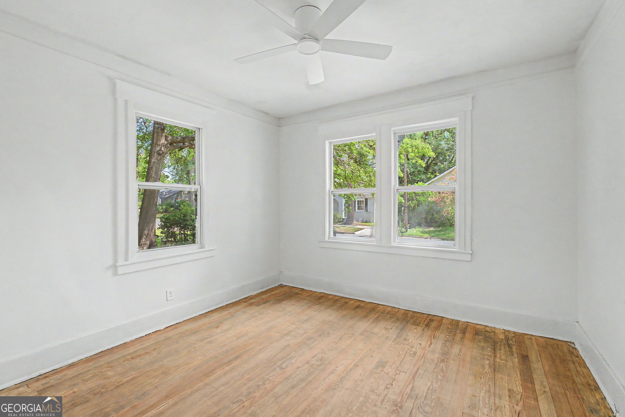 812 E 33rd Street Property Photo 14