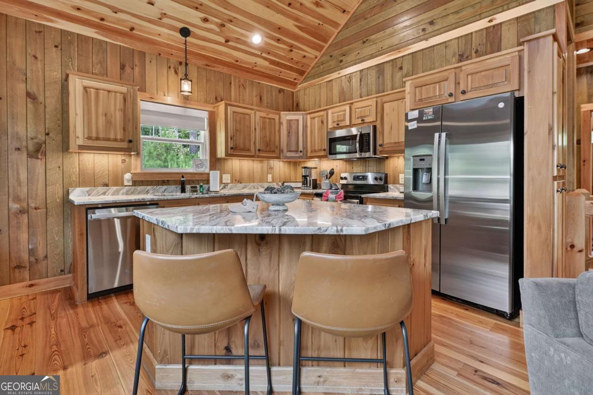 210 Ridge Top Trail Property Photo 8