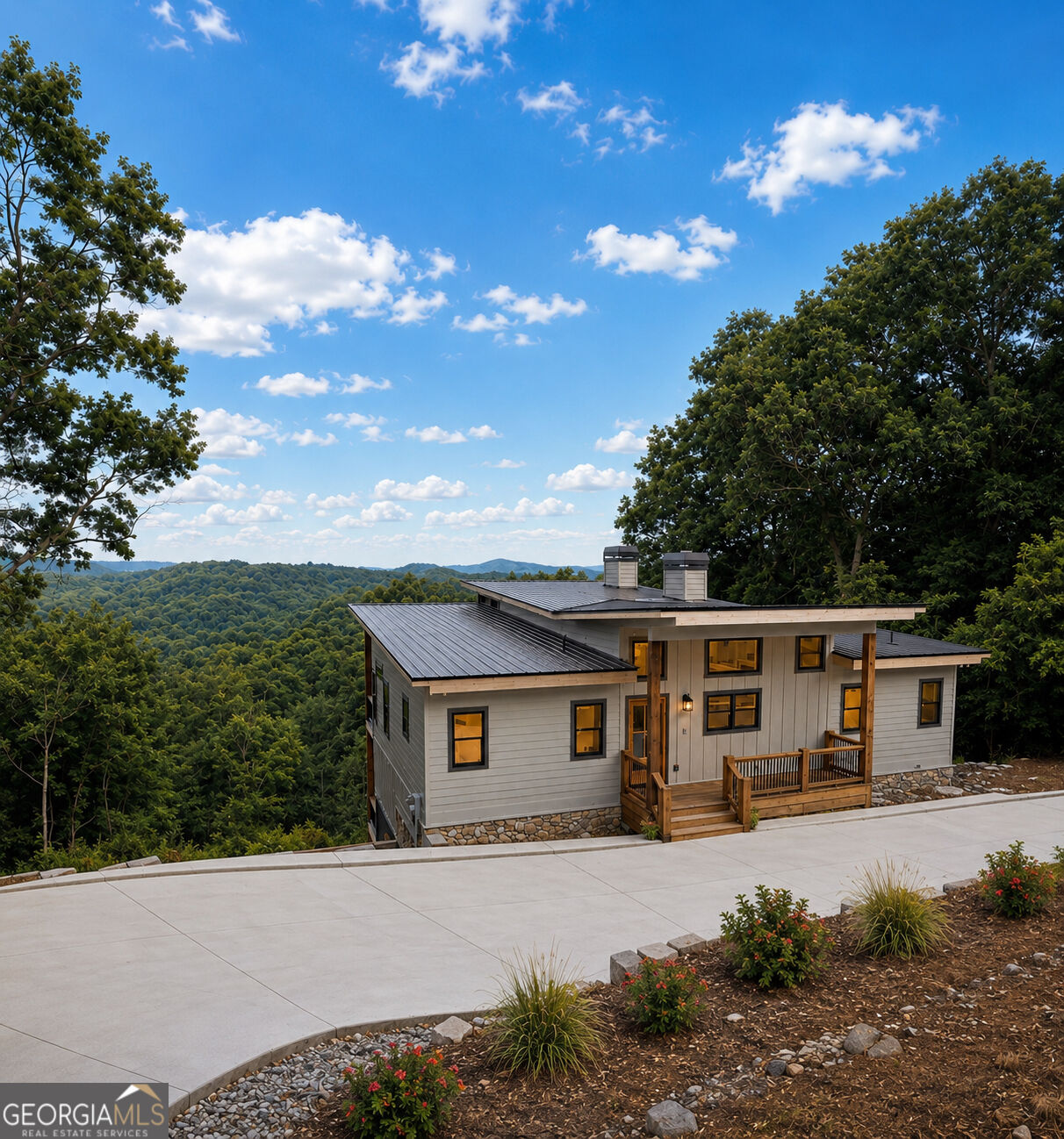 216 Old Orchard Road Property Photo 1