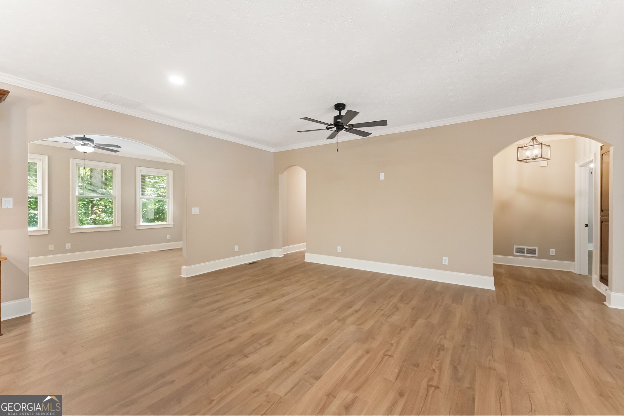 3807 Al Mangum Road Property Photo 8