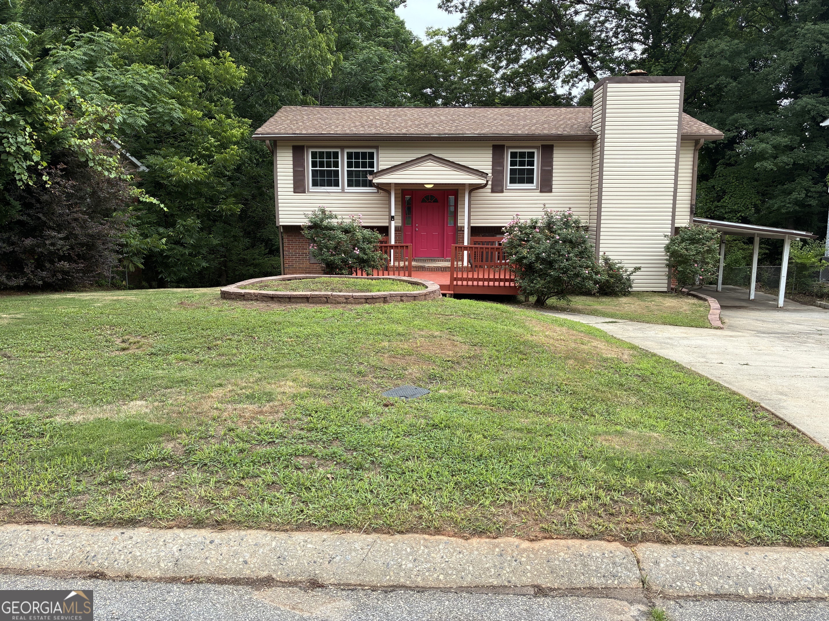 10572 Eagle Drive Property Photo 1