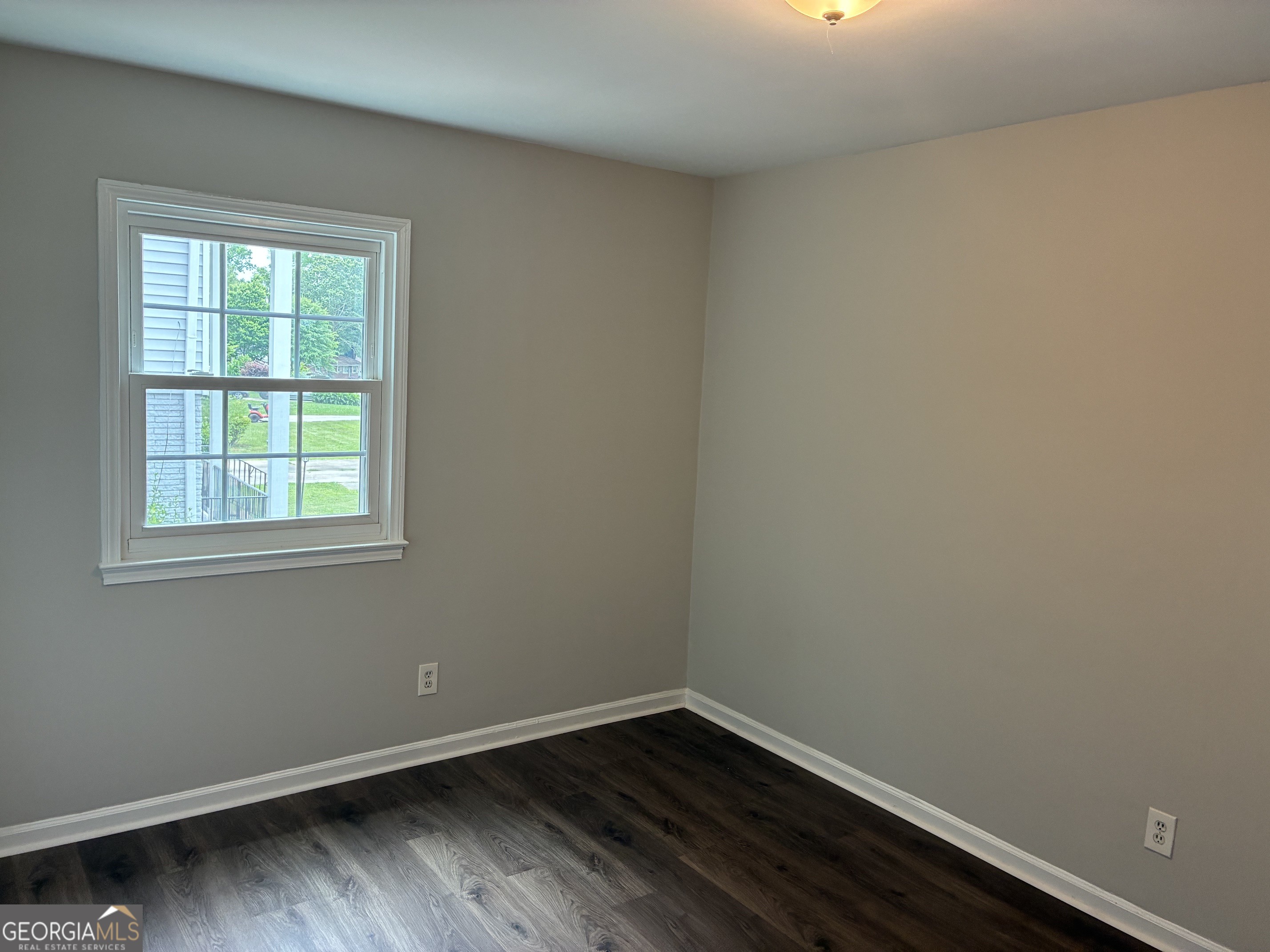 10572 Eagle Drive Property Photo 10