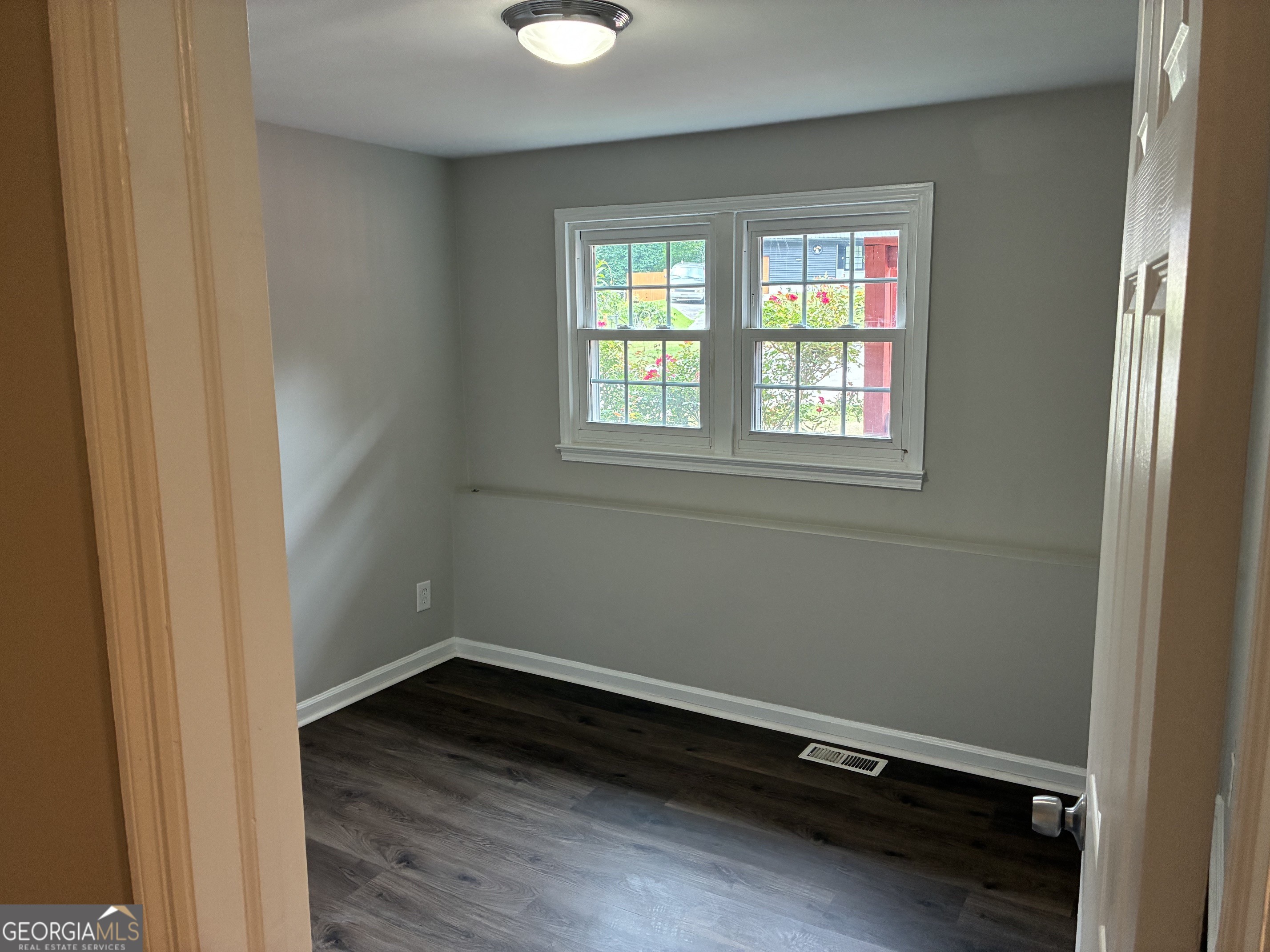 10572 Eagle Drive Property Photo 18