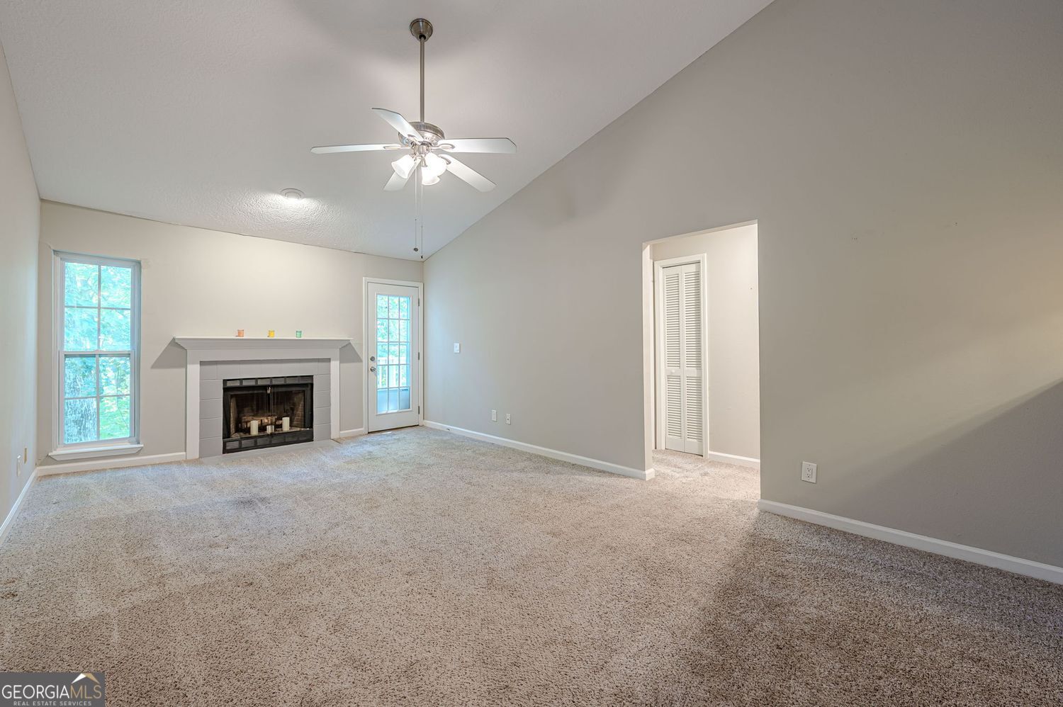 412 Teal Court Property Photo 1