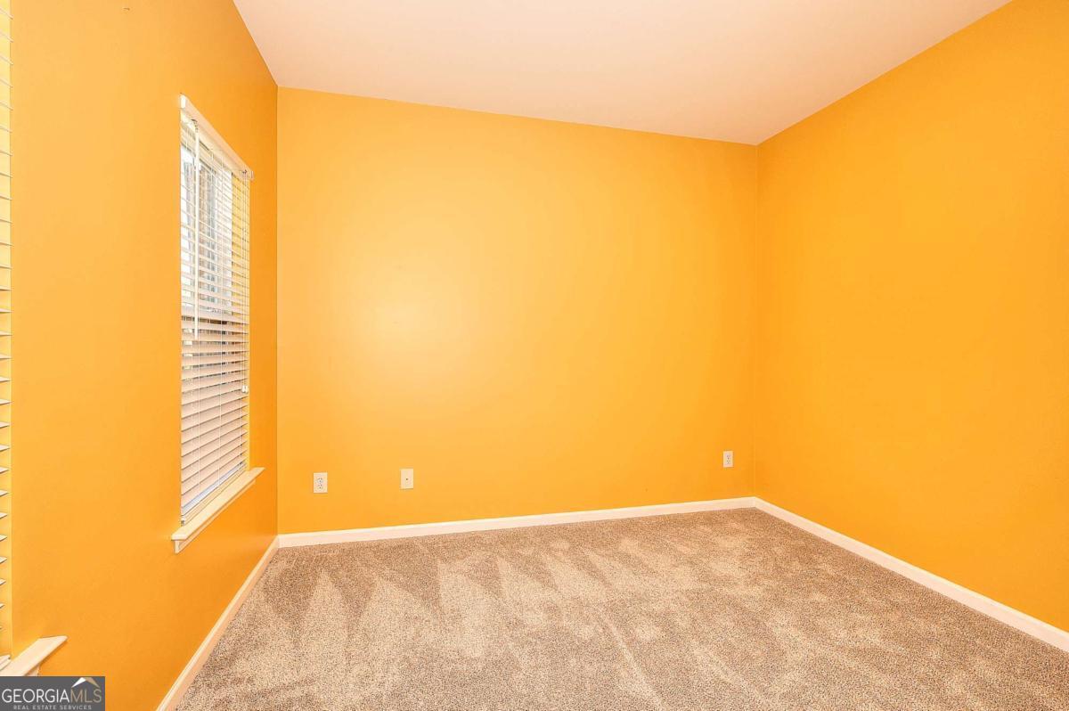 3387 Dogwood Pass Property Photo 6