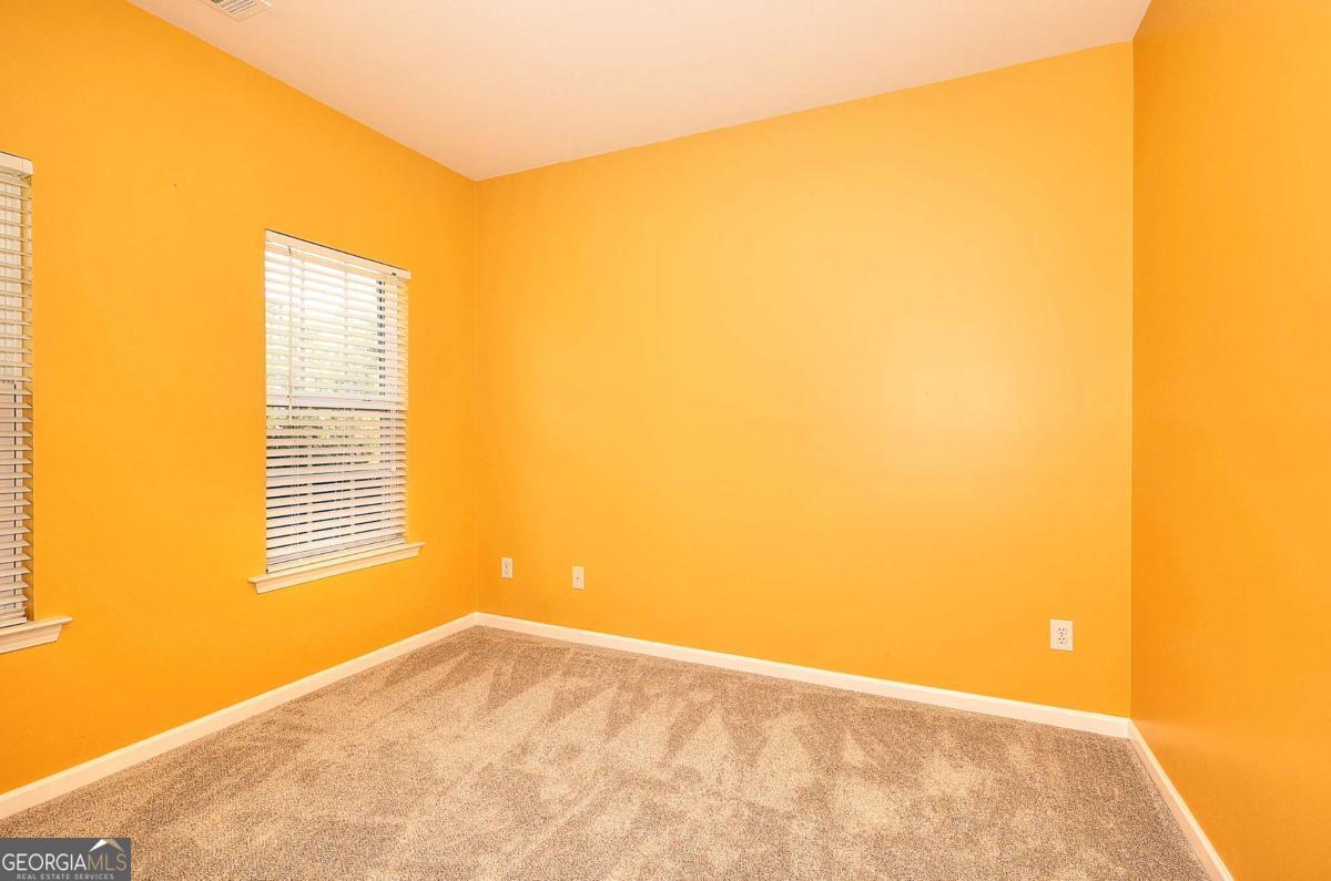 3387 Dogwood Pass Property Photo 7