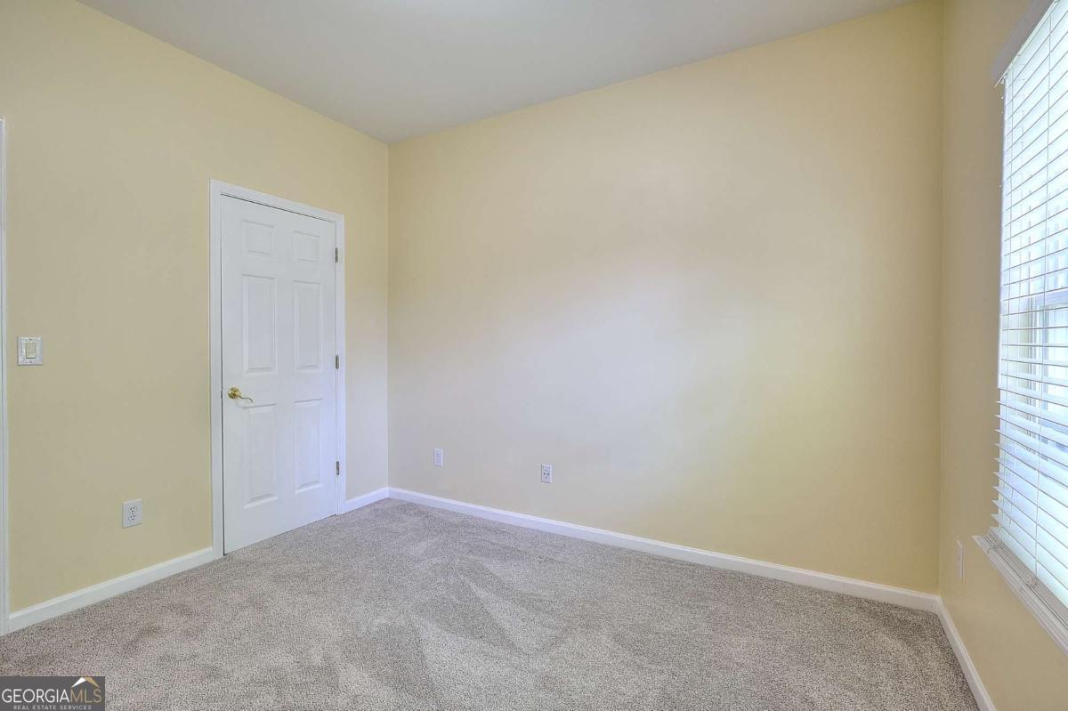 3387 Dogwood Pass Property Photo 18