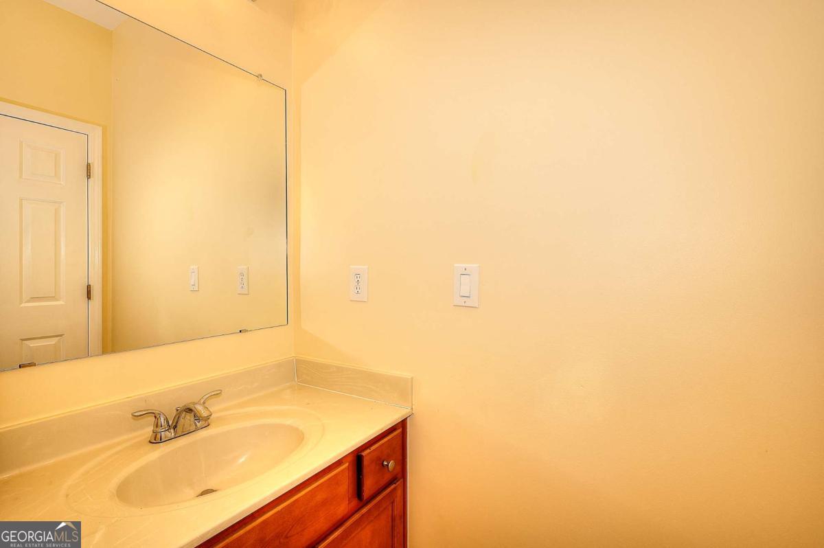 3387 Dogwood Pass Property Photo 20