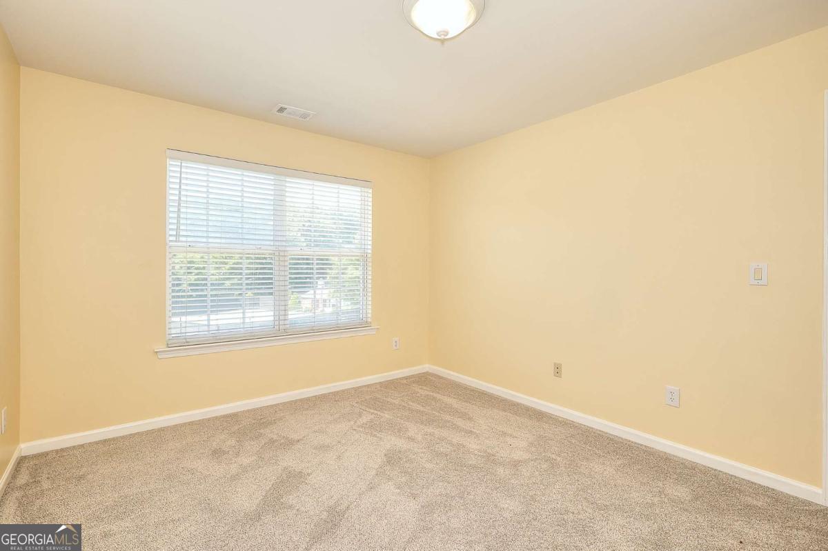 3387 Dogwood Pass Property Photo 22