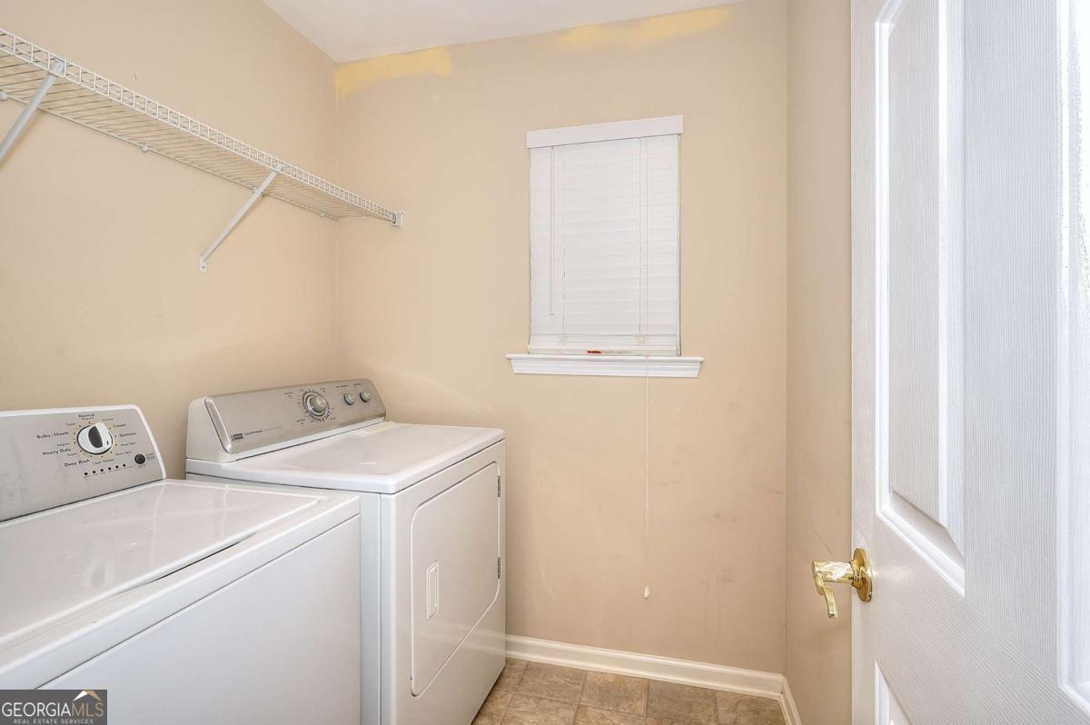 3387 Dogwood Pass Property Photo 30