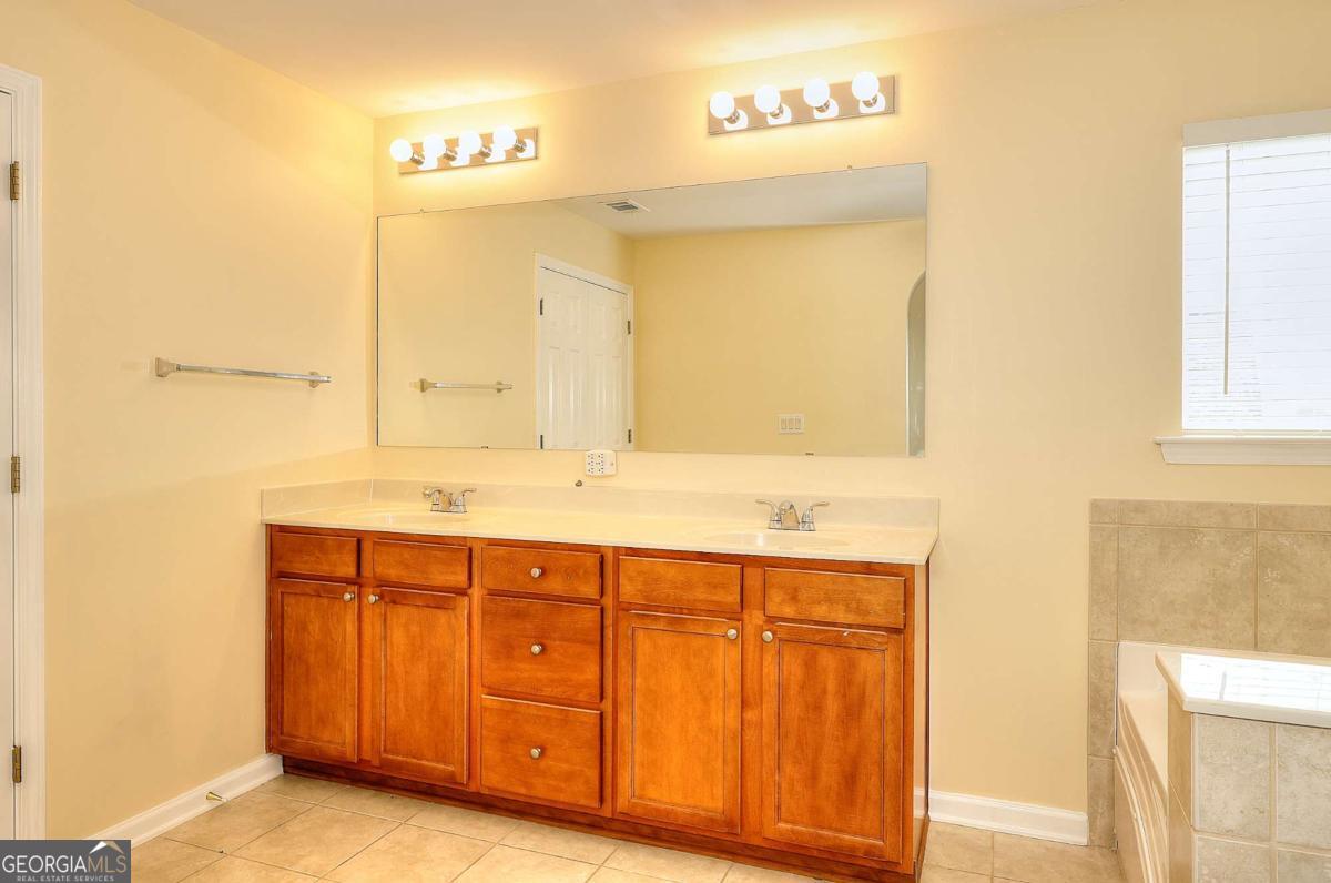 3387 Dogwood Pass Property Photo 37