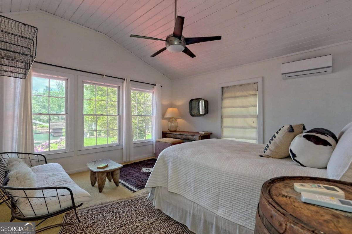 89 Arkansas Lane Property Photo 22