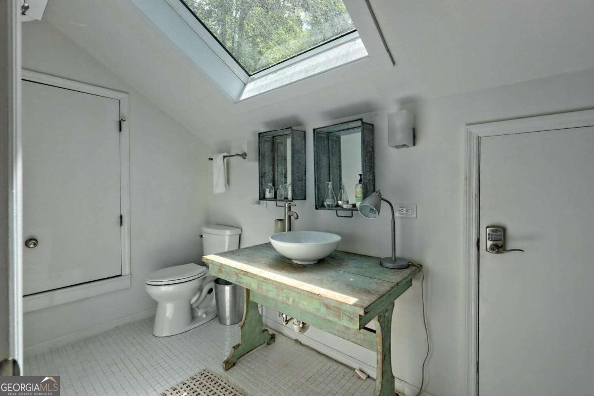 89 Arkansas Lane Property Photo 27