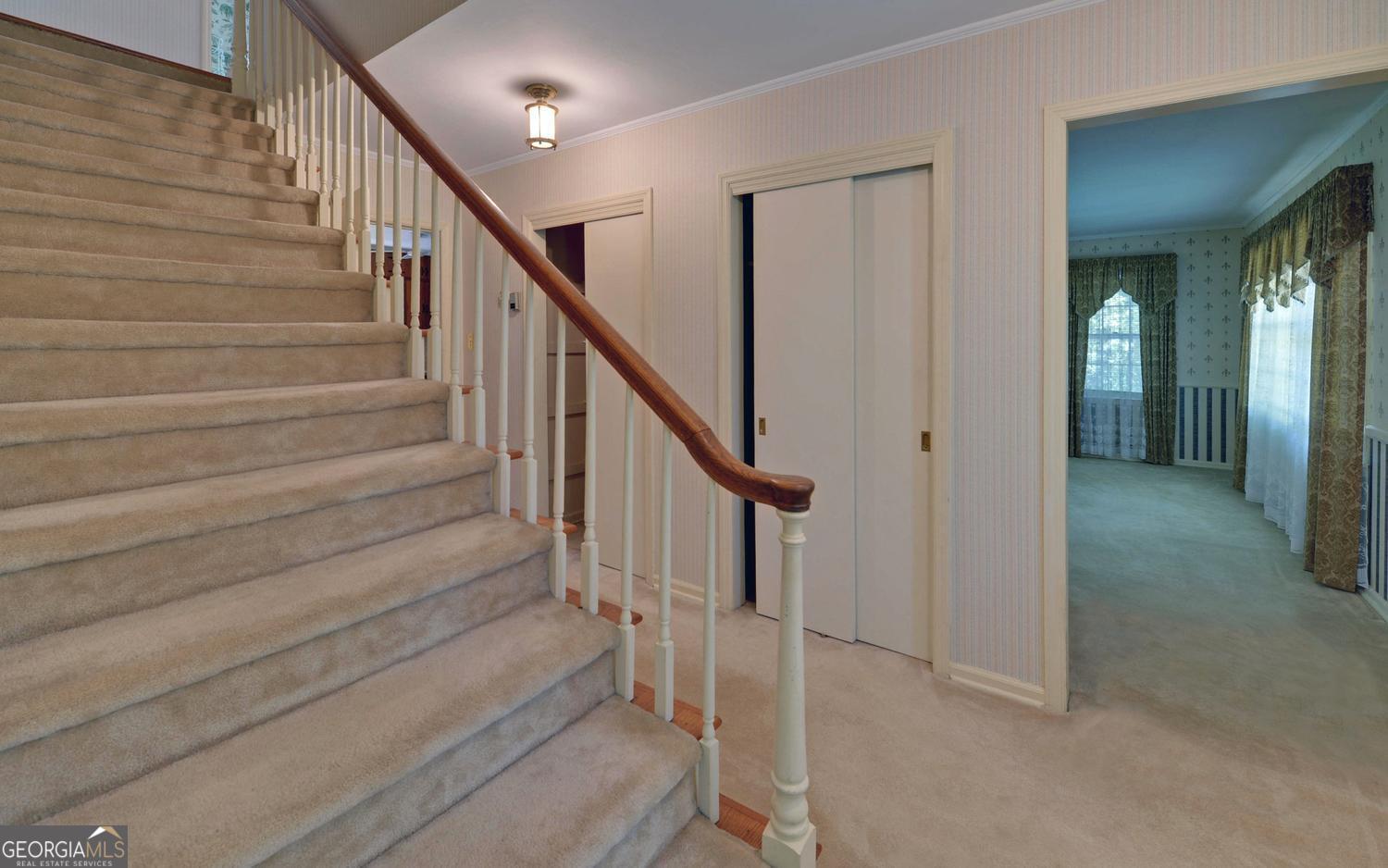 400 Harris Street Property Photo 3