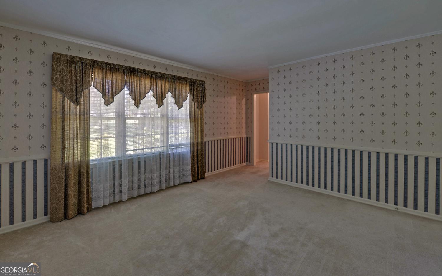400 Harris Street Property Photo 8