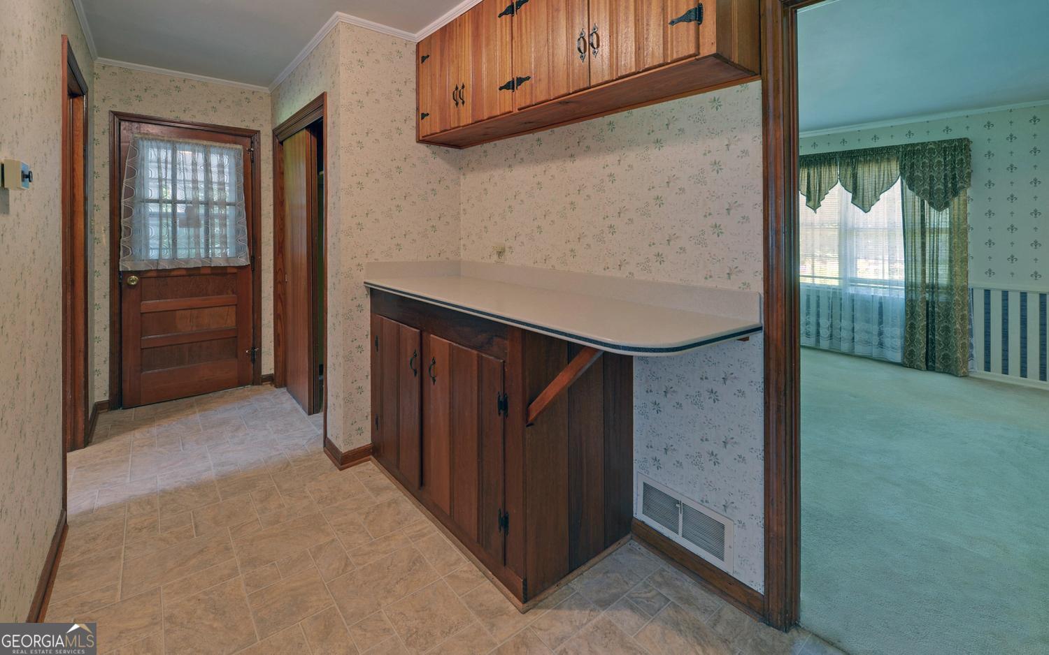 400 Harris Street Property Photo 12