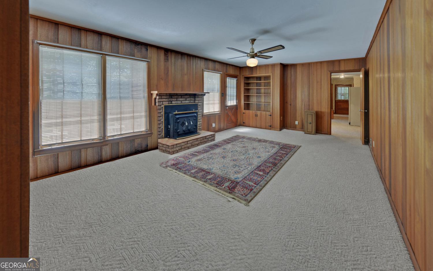 400 Harris Street Property Photo 16