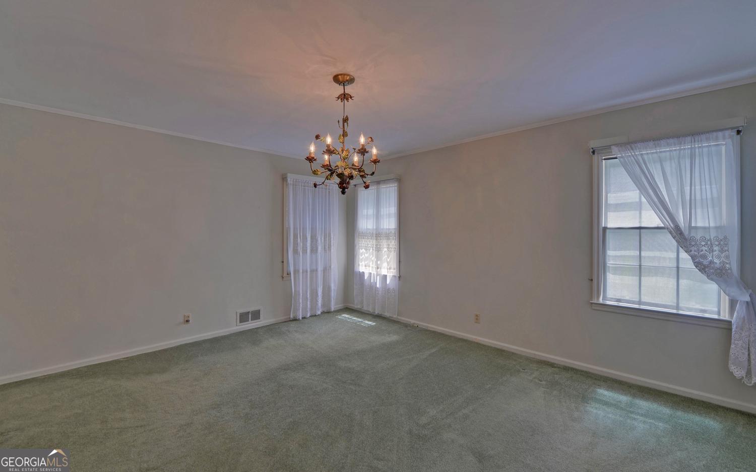 400 Harris Street Property Photo 24