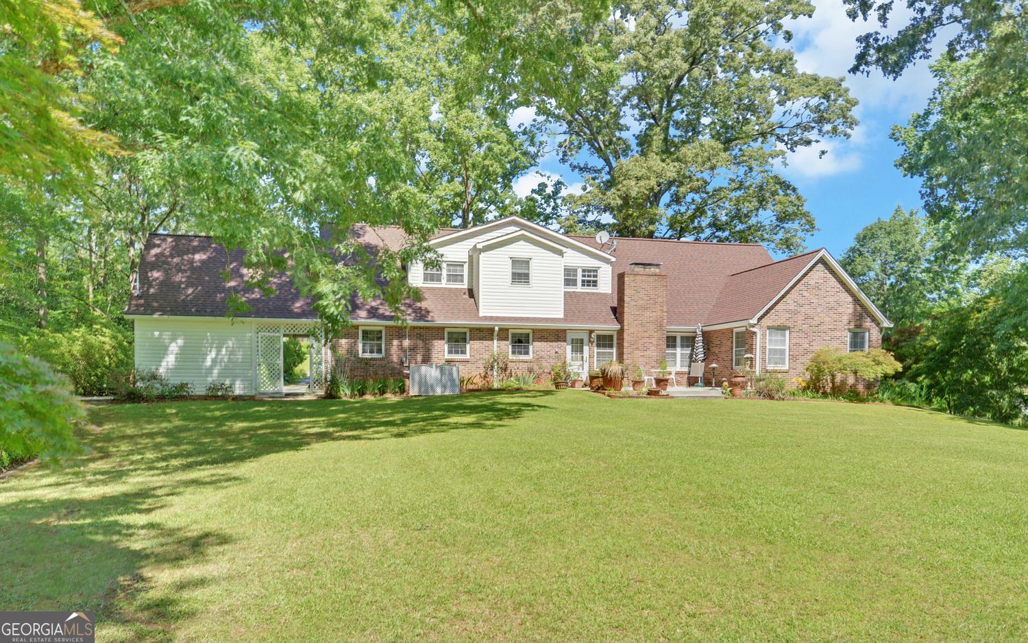 400 Harris Street Property Photo 39