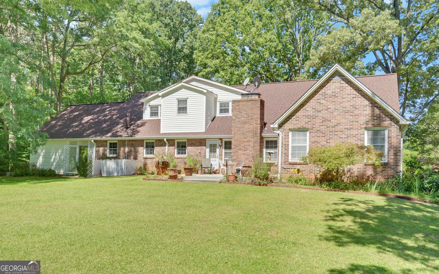 400 Harris Street Property Photo 40