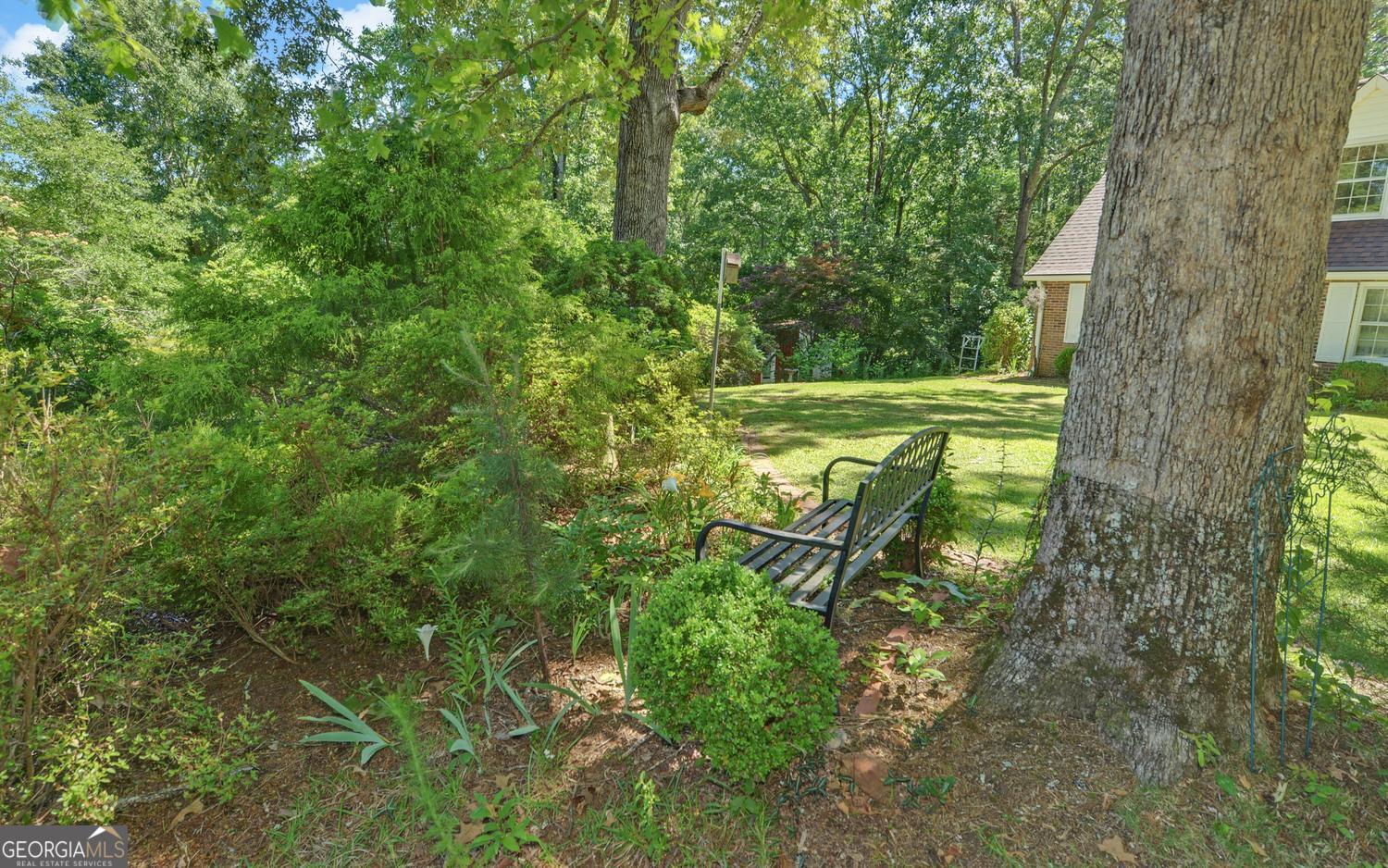 400 Harris Street Property Photo 44