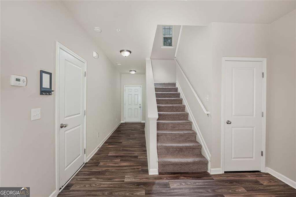 122 Oakview Passage Property Photo 20