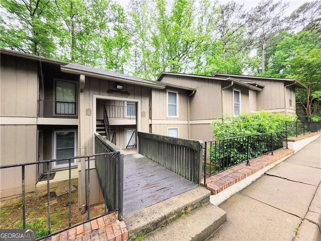 8740 Roswell Roa # 9d Property Photo 1