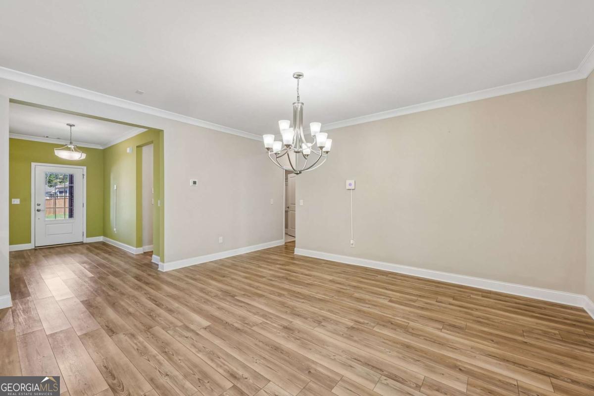 2606 Dorset Lane Property Photo 4
