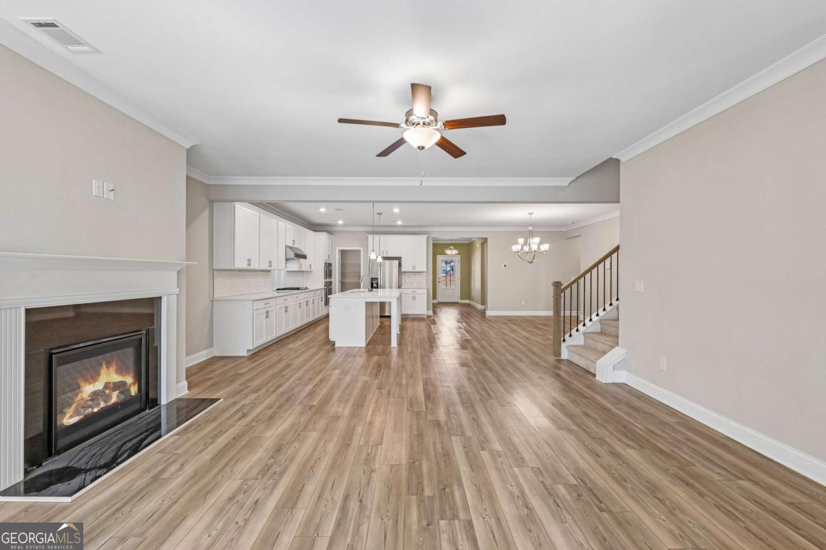 2606 Dorset Lane Property Photo 11