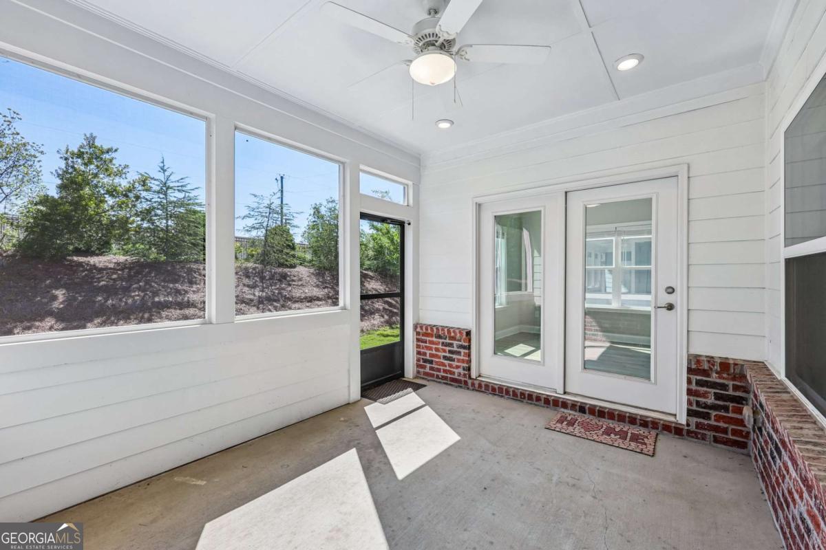 2606 Dorset Lane Property Photo 25