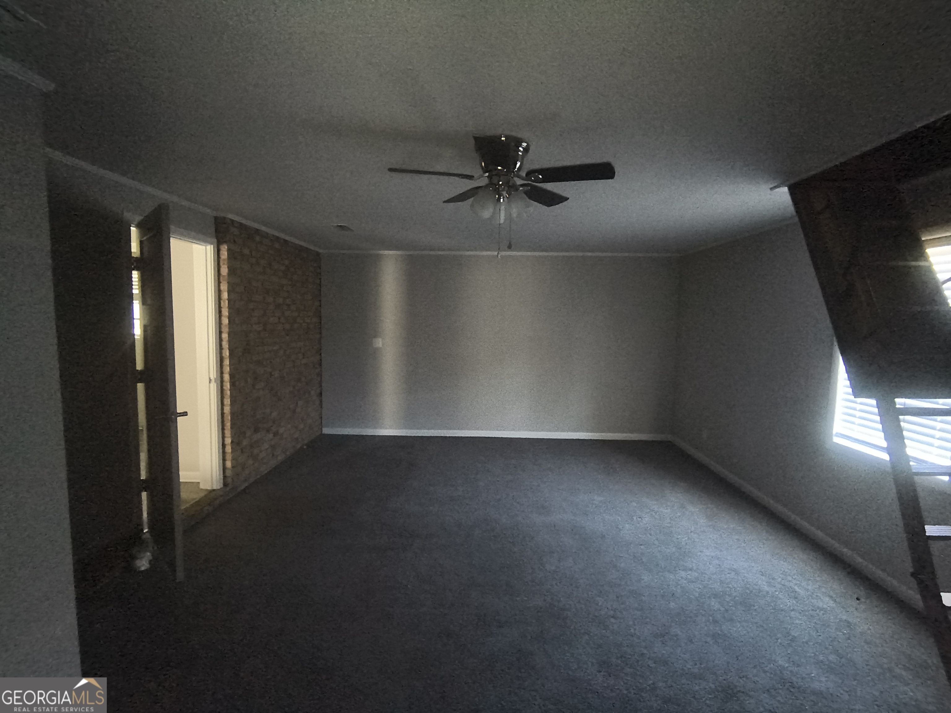 137 Weldon Way Property Photo 8