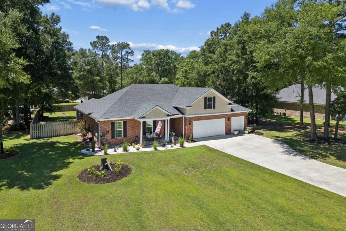 103 Mingledorff Court Property Photo 6