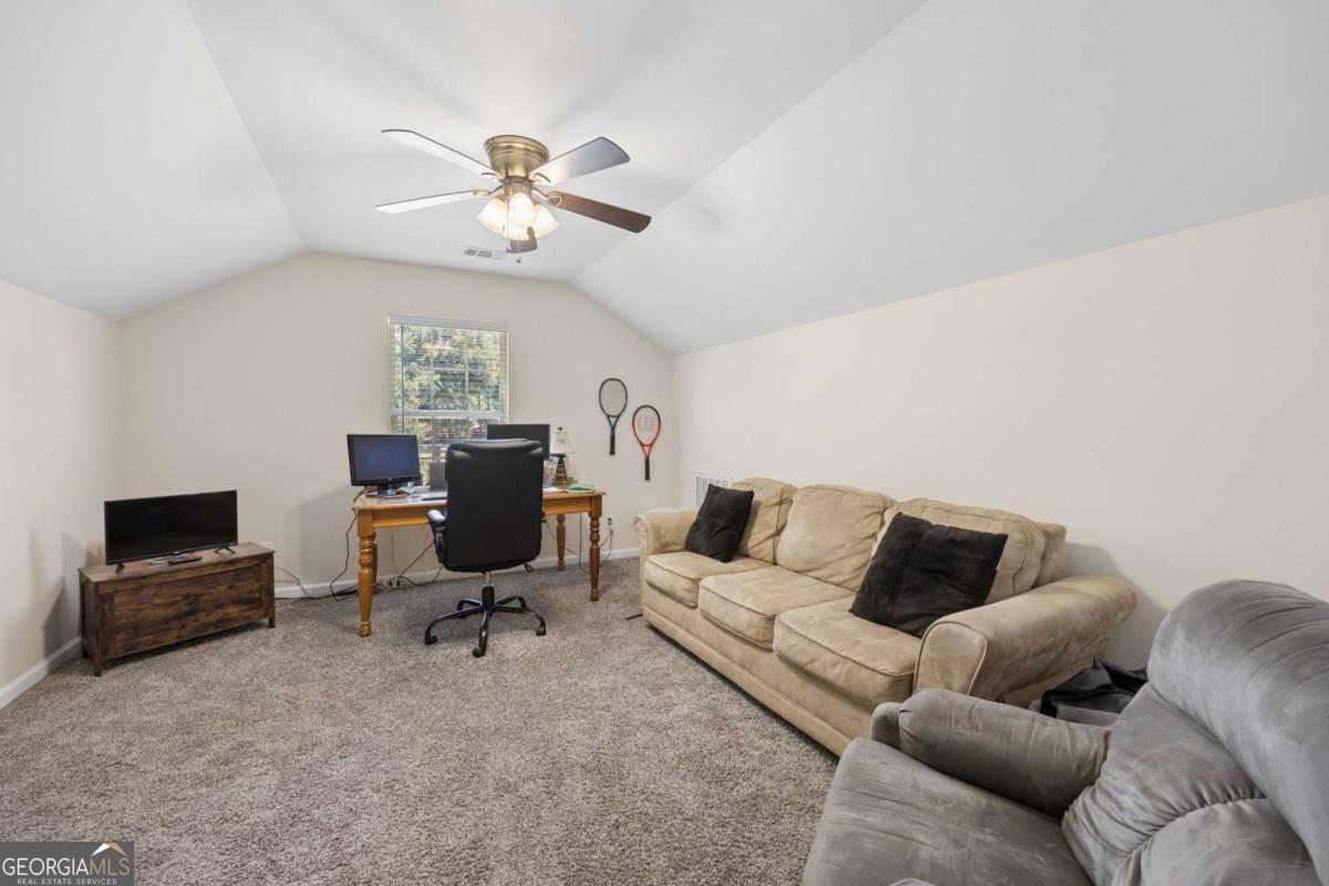103 Mingledorff Court Property Photo 30