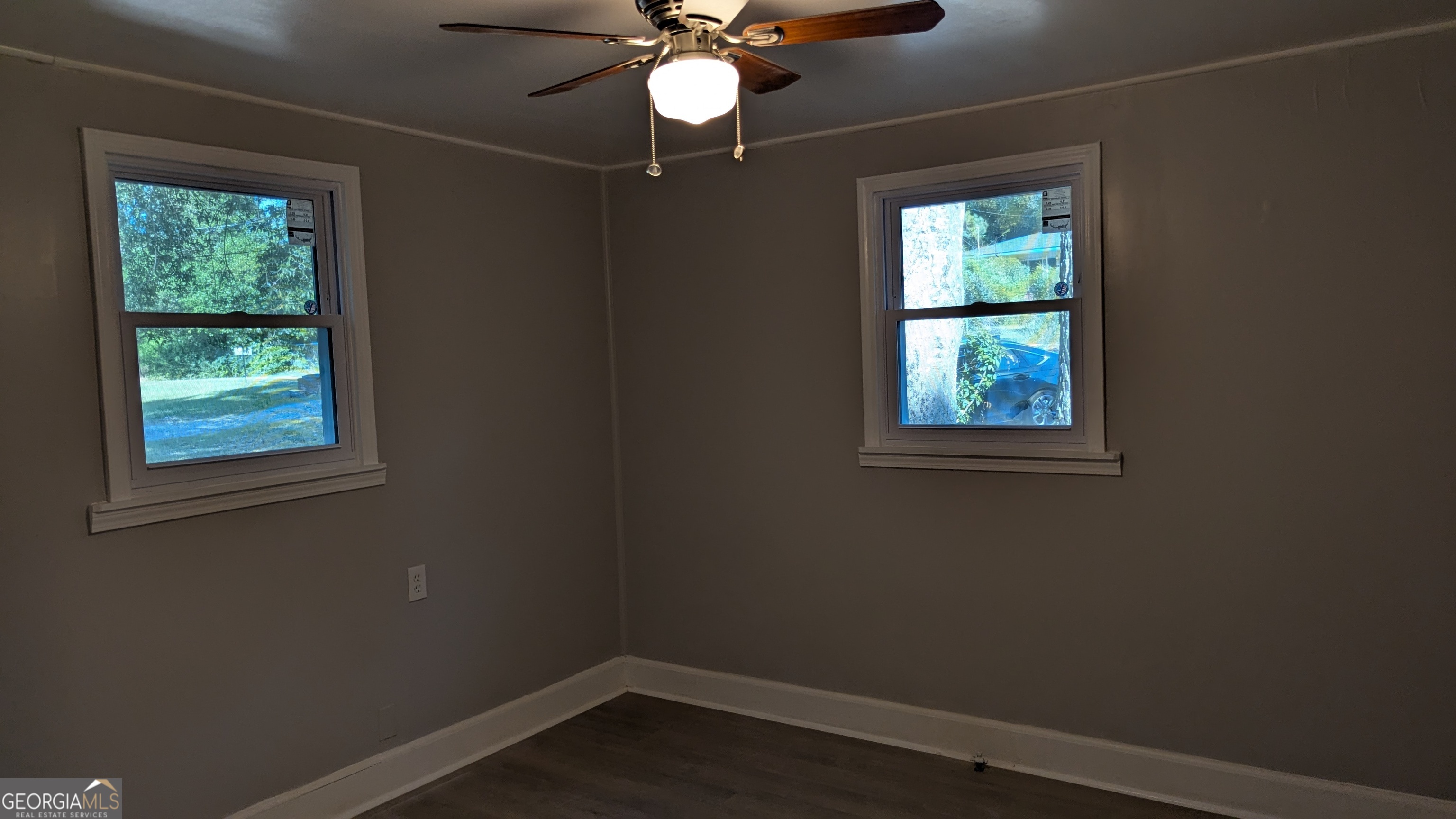 3444 Mogul Road Property Photo 5