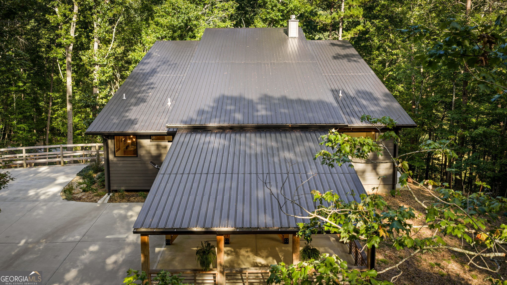 2632 Big Creek Road Property Photo 9