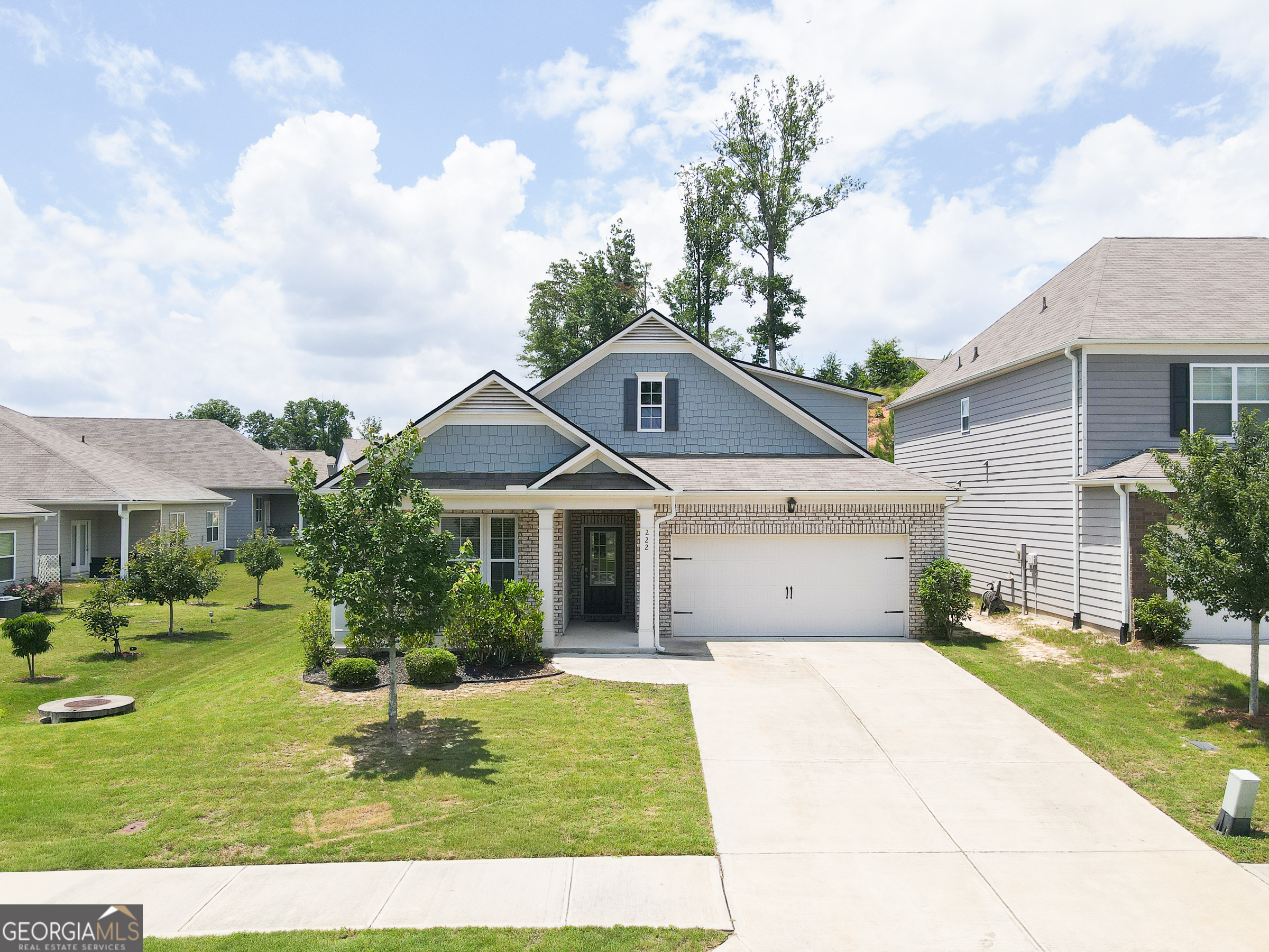 222 Yaupon Trail Property Photo 1