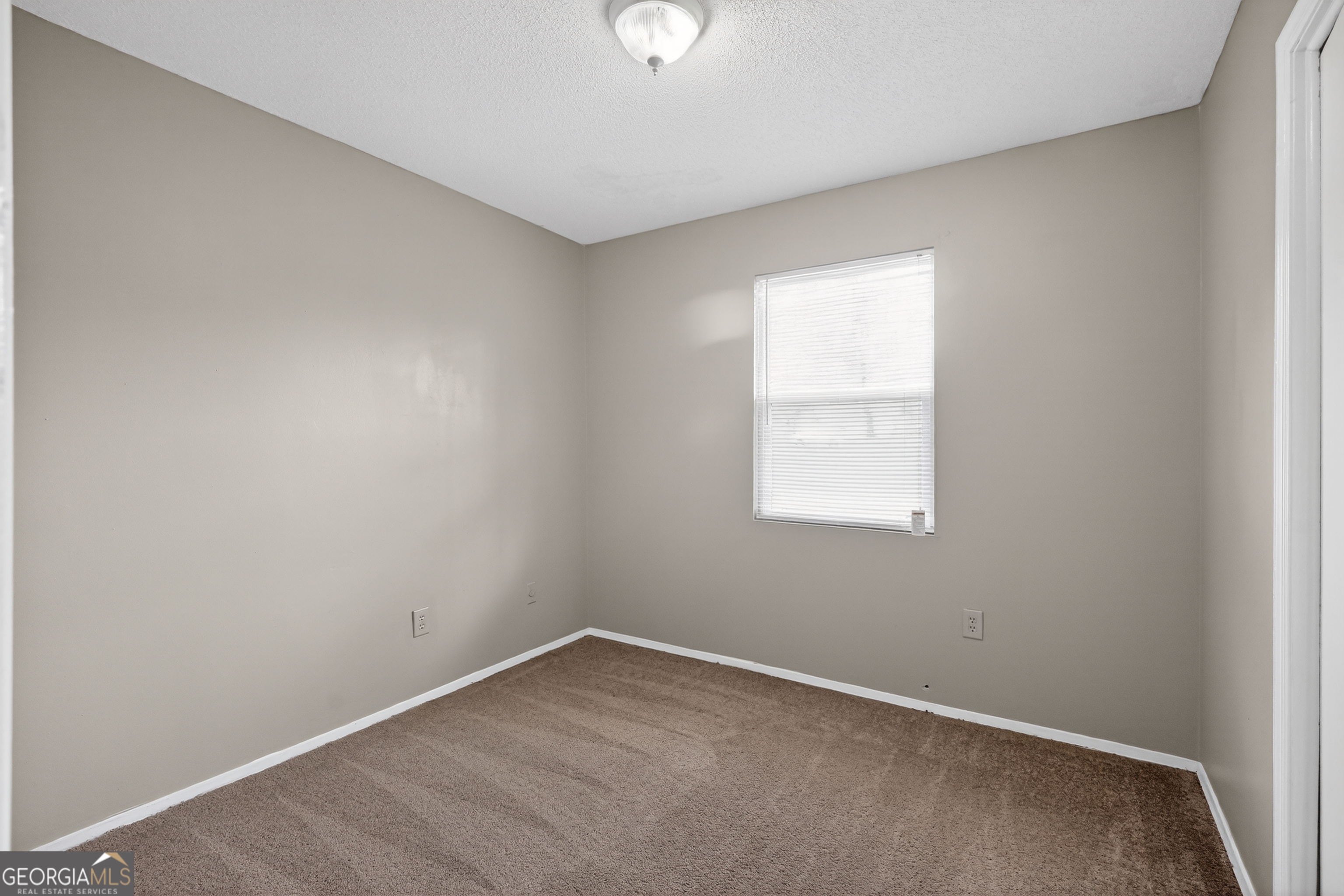 2542 Anthony Dejuan Parkway Property Photo 8