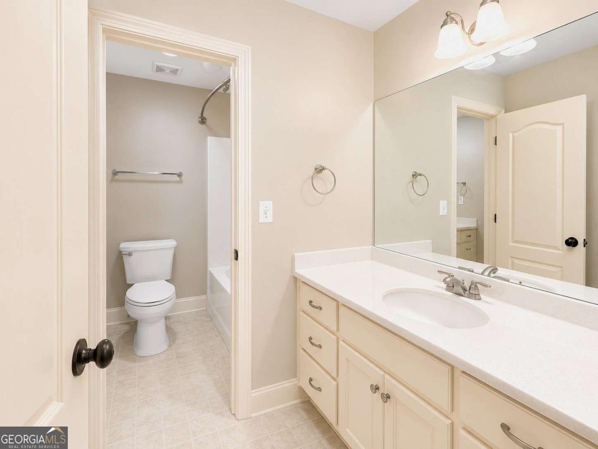 112 Village Lane Property Photo 14